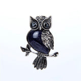 Retro Style Silver Plated Owl Pendant with beautiful polished stone inlay.