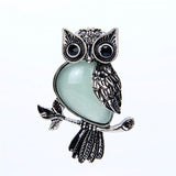 Retro Style Silver Plated Owl Pendant with beautiful polished stone inlay.