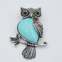 Retro Style Silver Plated Owl Pendant with beautiful polished stone inlay.